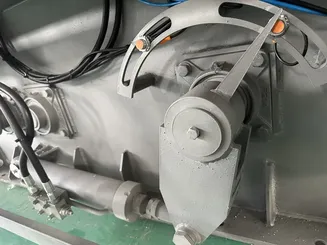 Auxiliary Arm